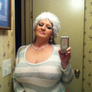 Fanny - rencontre-Cougar-Courbevoie