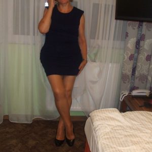 T’es chaud pour un coup ce soir ? Livia - rencontre-Milf-Dijon