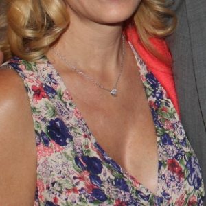 Mélanie - rencontre-Milf-Reims