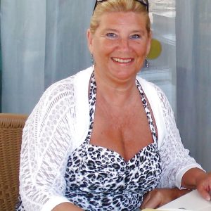 J’veux plus attendre que le feu baisse Éliane - rencontre-Naturiste-Angers
